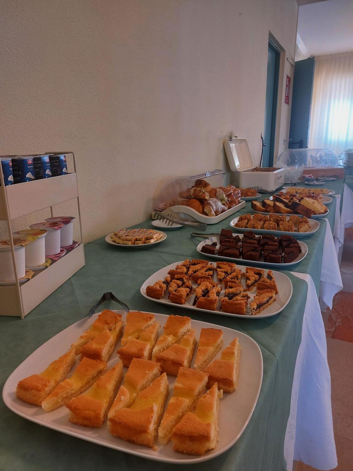Hotel Laurin Lido di Camaiore Ngoại thất bức ảnh